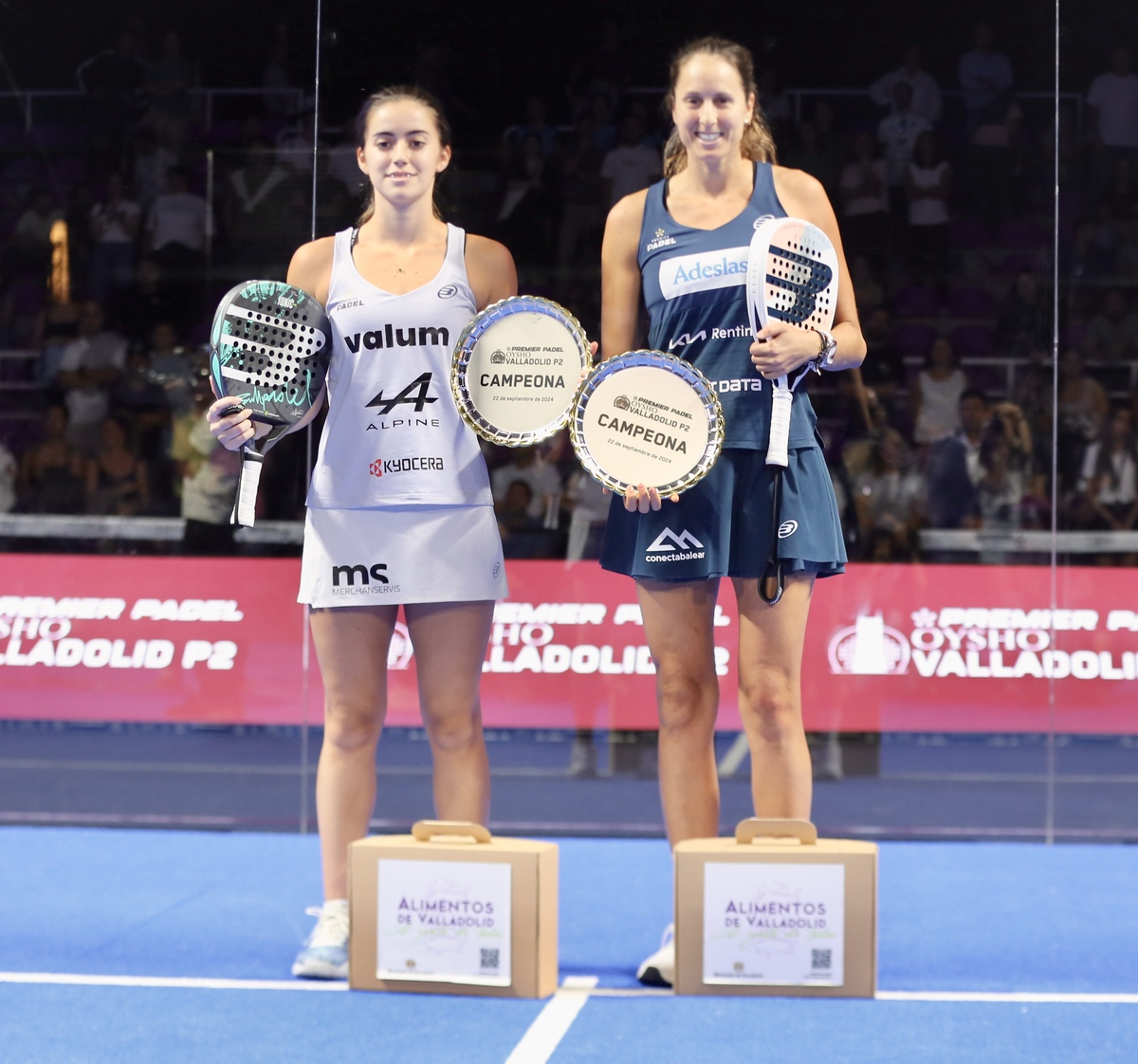 Final del Oysho Valladolid Padel Premier en Pisuerga.  / MONTSE.ALVAREZ