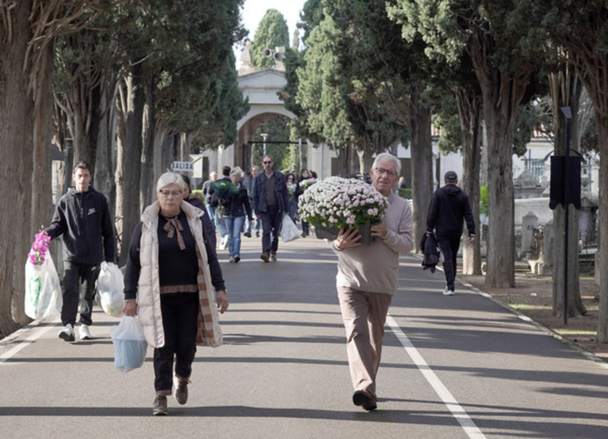 Día de Todos los Santos en Valladolid  / ICAL