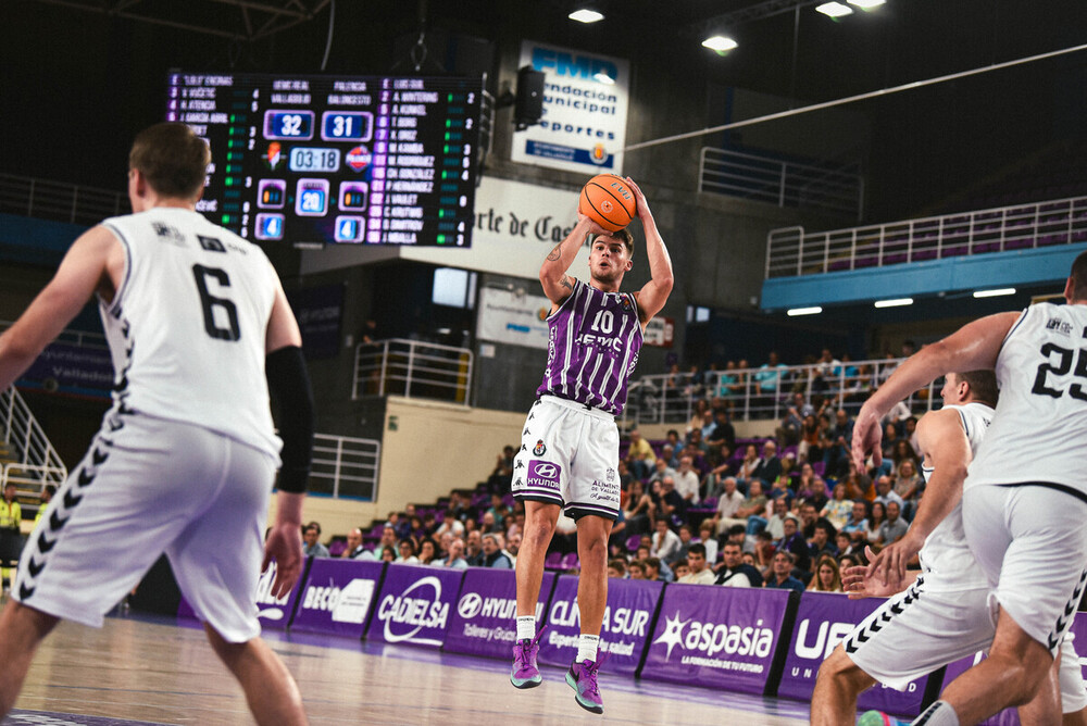 El UEMC Real Valladolid se estrena en Alicante