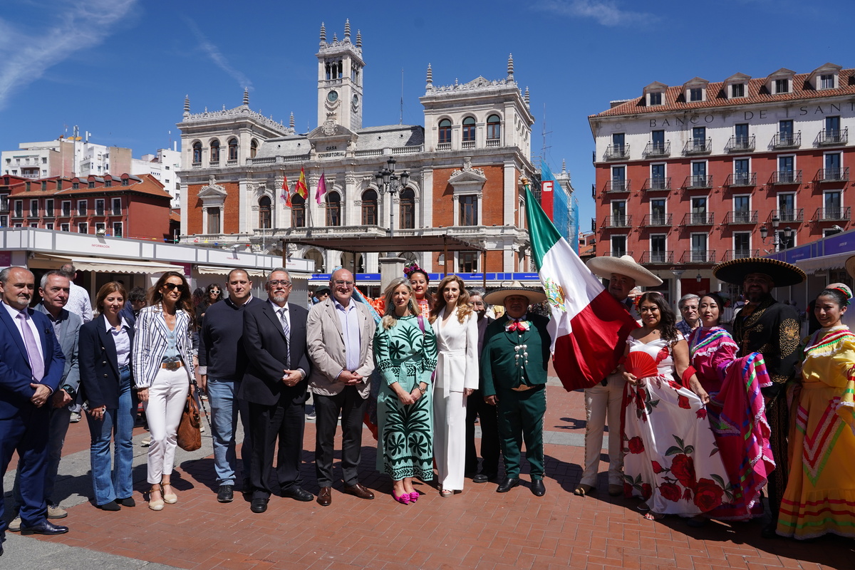 Inauguración de la Feria del Libro de Valladolid  / ICAL