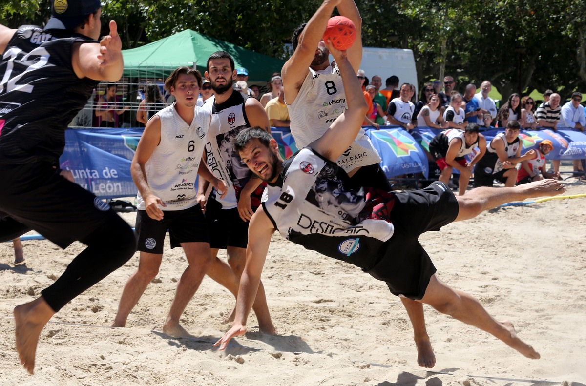 VI Torneo Arena Balonmano Playa 'Ciudad de Valladolid'  / MONTSE ÁLVAREZ (FMD)