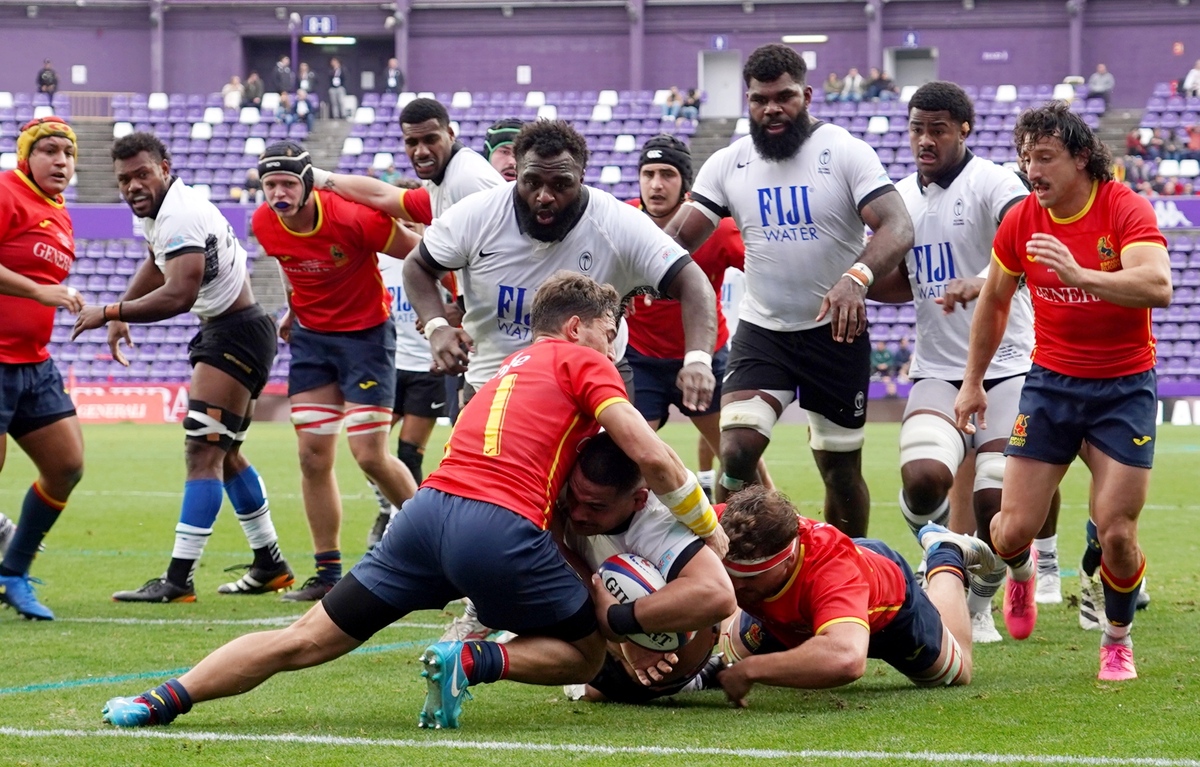 La selección española absoluta de rugby masculino se enfrenta a Fiyi en el estadio José Zorrilla de Valladolid.  / MIRIAM CHACÓN / ICAL