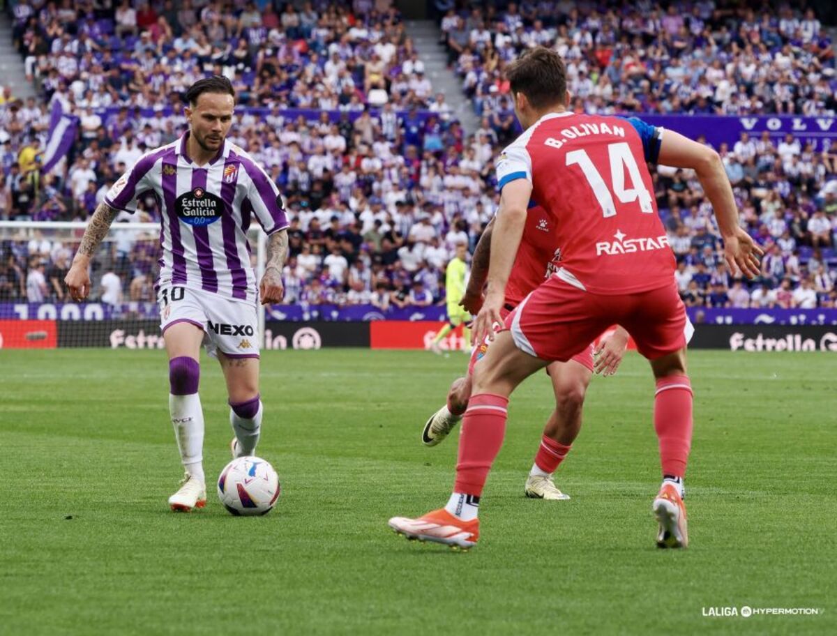 Partido entre el Real Valladolid y el Espanyol.  / LALIGA