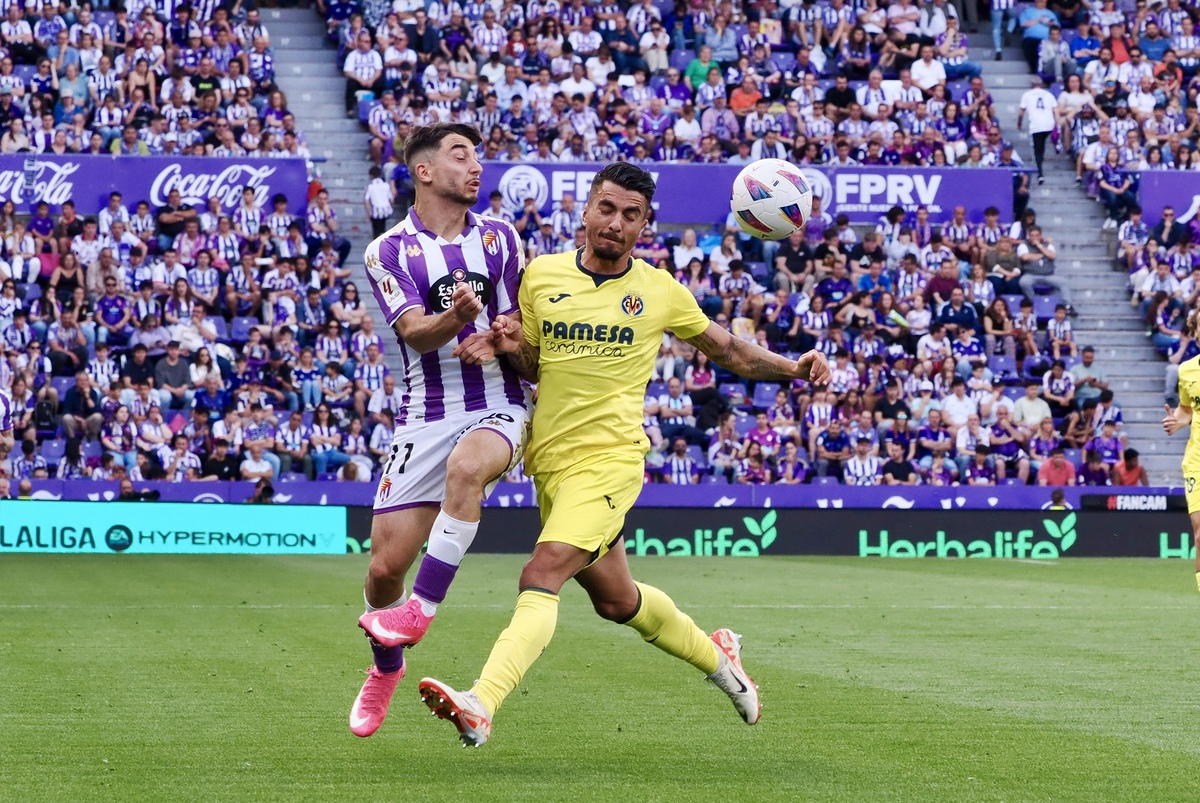 Partido entre el Real Valladolid y el Villarreal B  / R. VALTERO ICAL