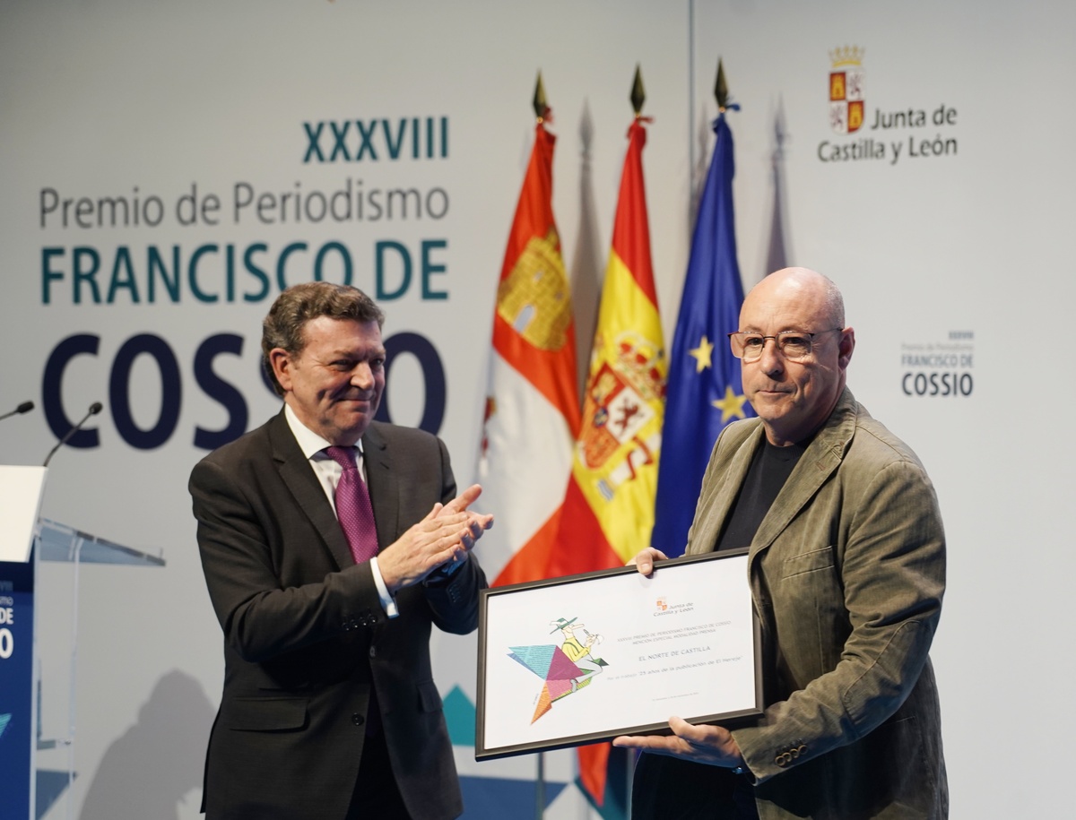 Entrega de los XXXVIII Premios de Periodismo 'Francisco de Cossío'  / RUBÉN CACHO / ICAL