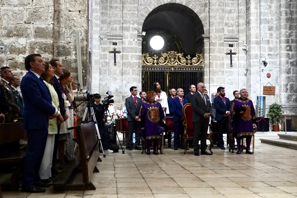 Procesión y misa de Nuestra Señora de San Lorenzo, patrona de Valladolid.  / MIRIAM CHACÓN / ICAL