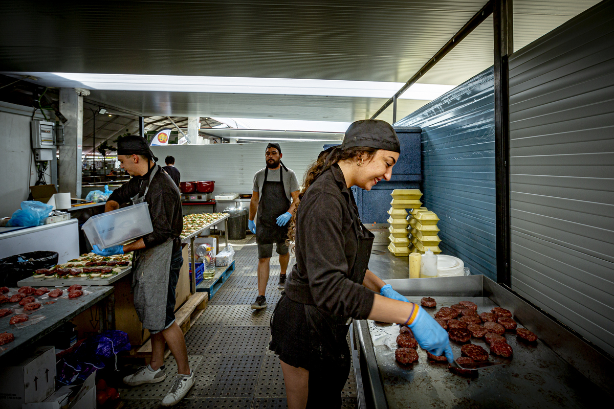 Las cocinas de la Feria de Gastronomía y Folklore  / JONATHAN TAJES