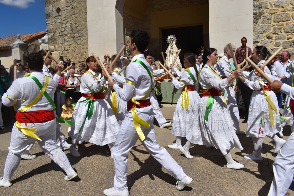 Cientos de cigaleños, en la romería de la Virgen de la Viloria