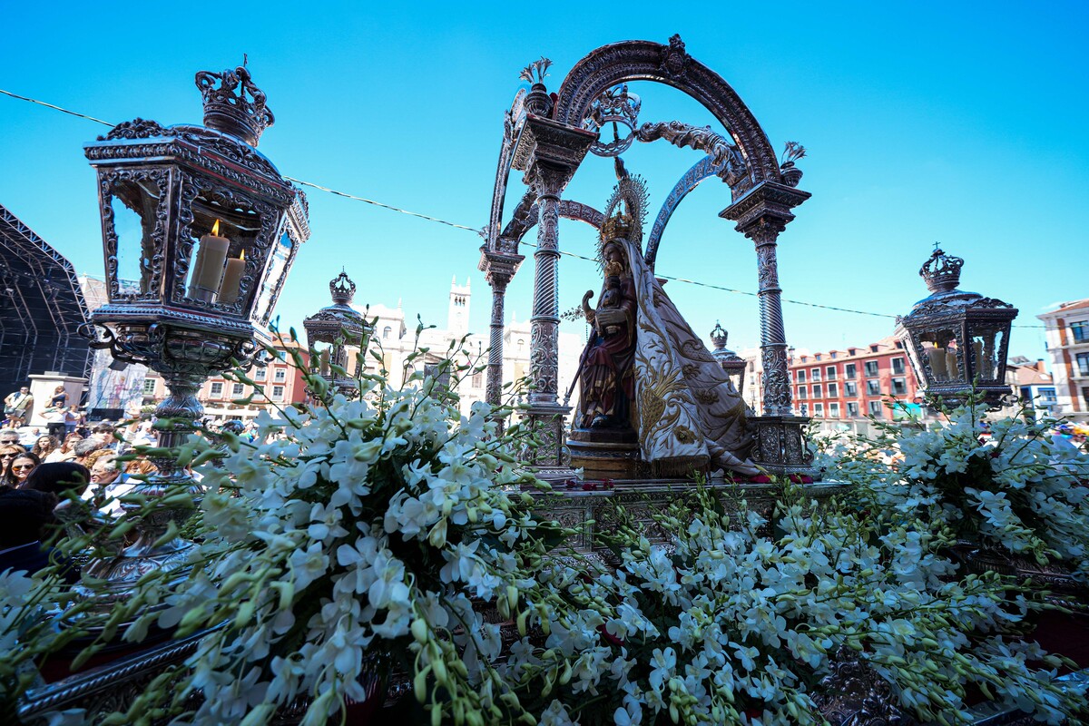 Procesión de Nuestra Señora de San Lorenzo.  / RUBÉN ORTEGA