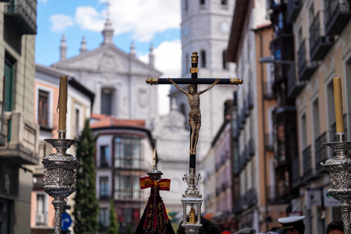 Procesión de Nuestra Señora de San Lorenzo.  / RUBÉN ORTEGA