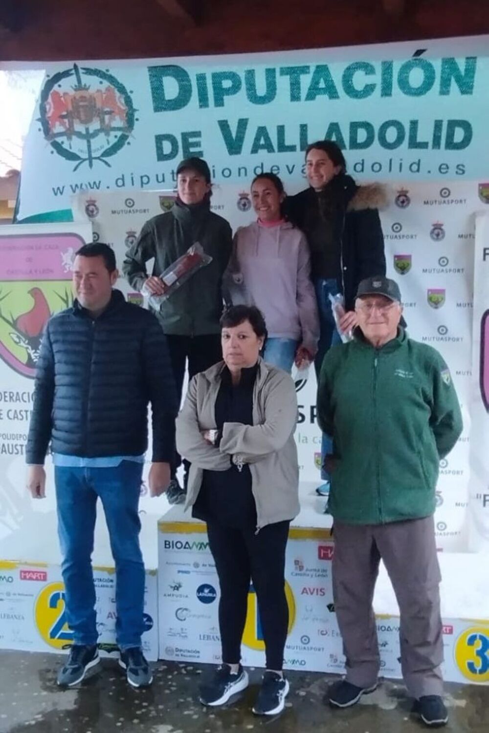 Podio femenino en el Regional de recorridos en El Rebollar.