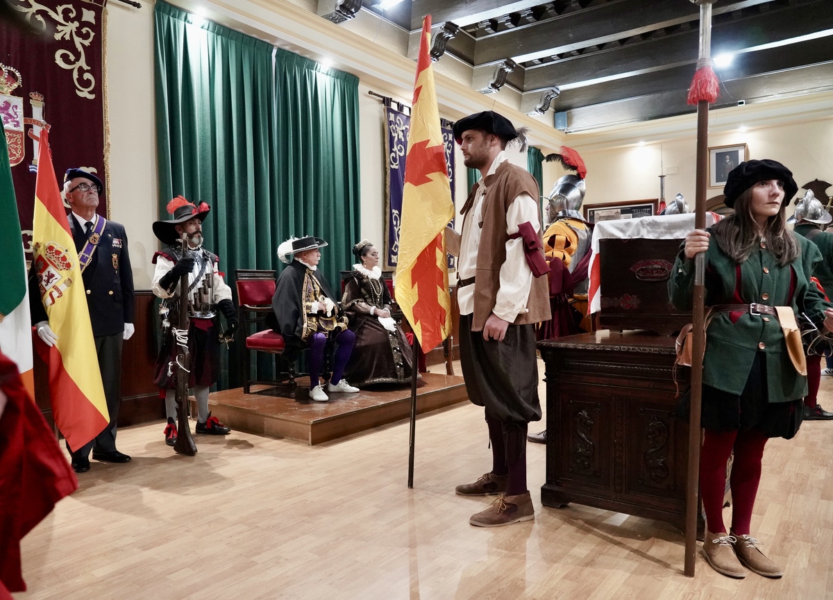 Las calles de Valladolid recrean el funeral dedel príncipe irlandés ‘Red’ Hugh O'Donnell.  / ICAL