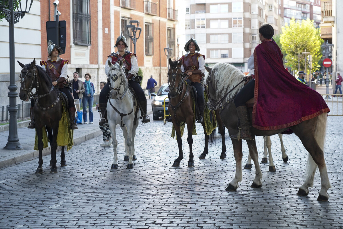 Las calles de Valladolid recrean el funeral dedel príncipe irlandés ‘Red’ Hugh O'Donnell.  / ICAL