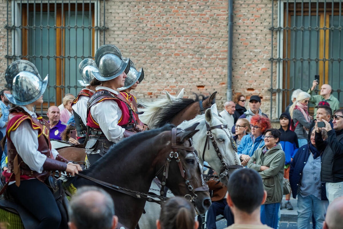 Las calles de Valladolid recrean el funeral dedel príncipe irlandés ‘Red’ Hugh O'Donnell.  / ICAL