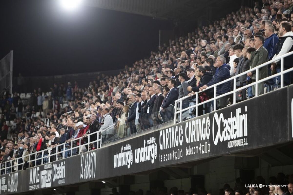 Partido entre el Cartagena y el Real Valladolid.  / LALIGA