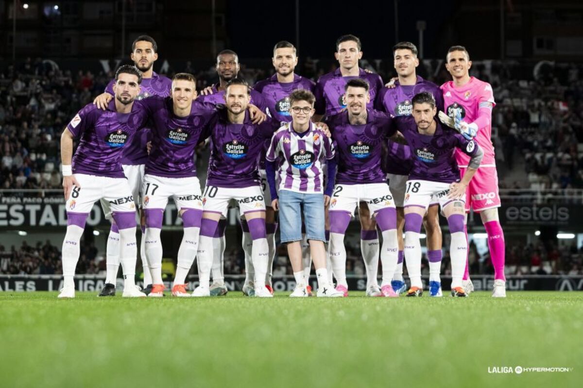 Partido entre el Cartagena y el Real Valladolid.  / LALIGA