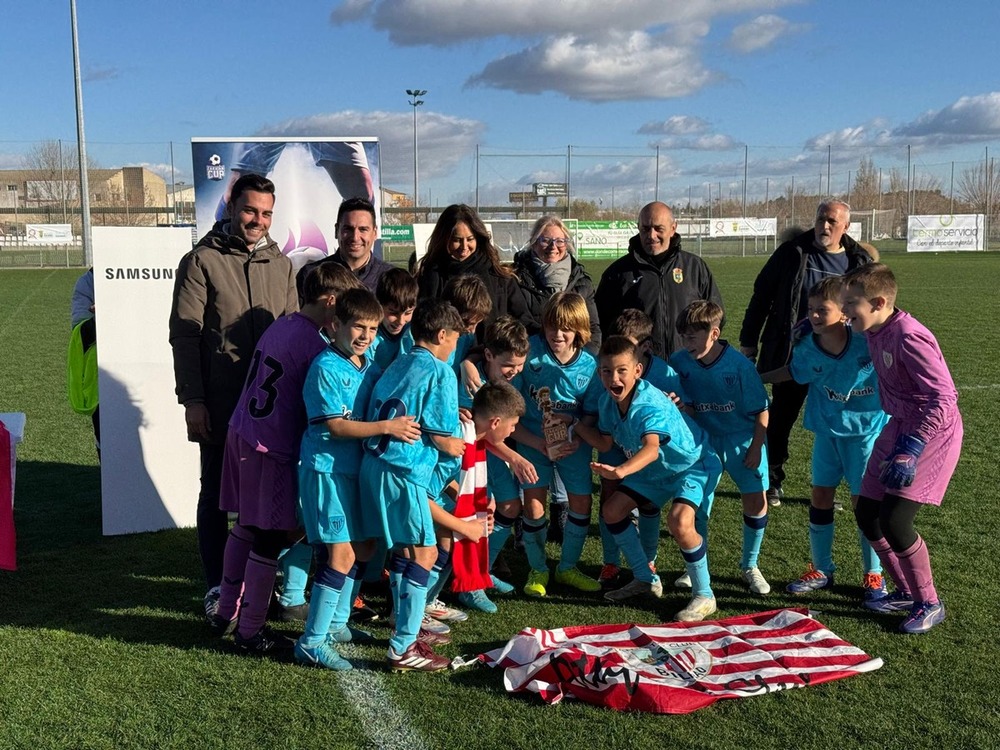 Imagen de la entrega de trofeos de la Zaratán Cup.