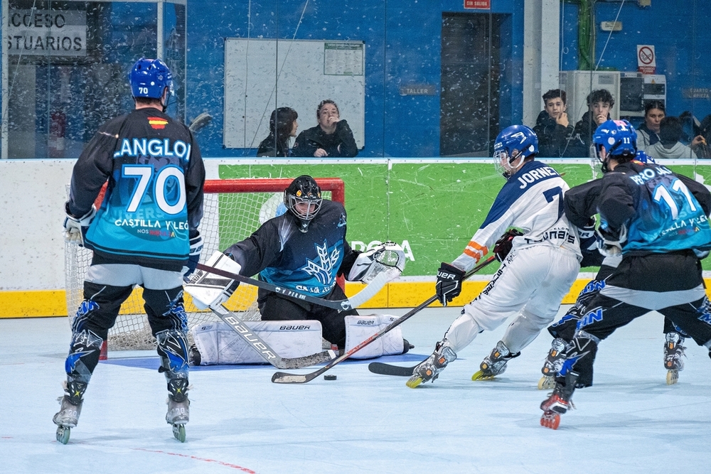 Goleadas del Caja Rural CPLV y del Munia Panteras al Barcelona Tsunamis.