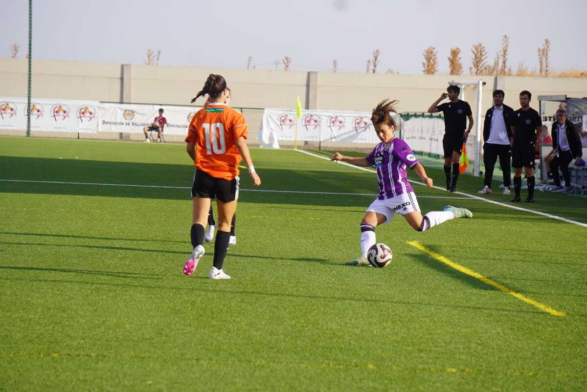 Final del IV Trofeo Diputación de fútbol femenino en Villanubla.  / El Día de Valladolid