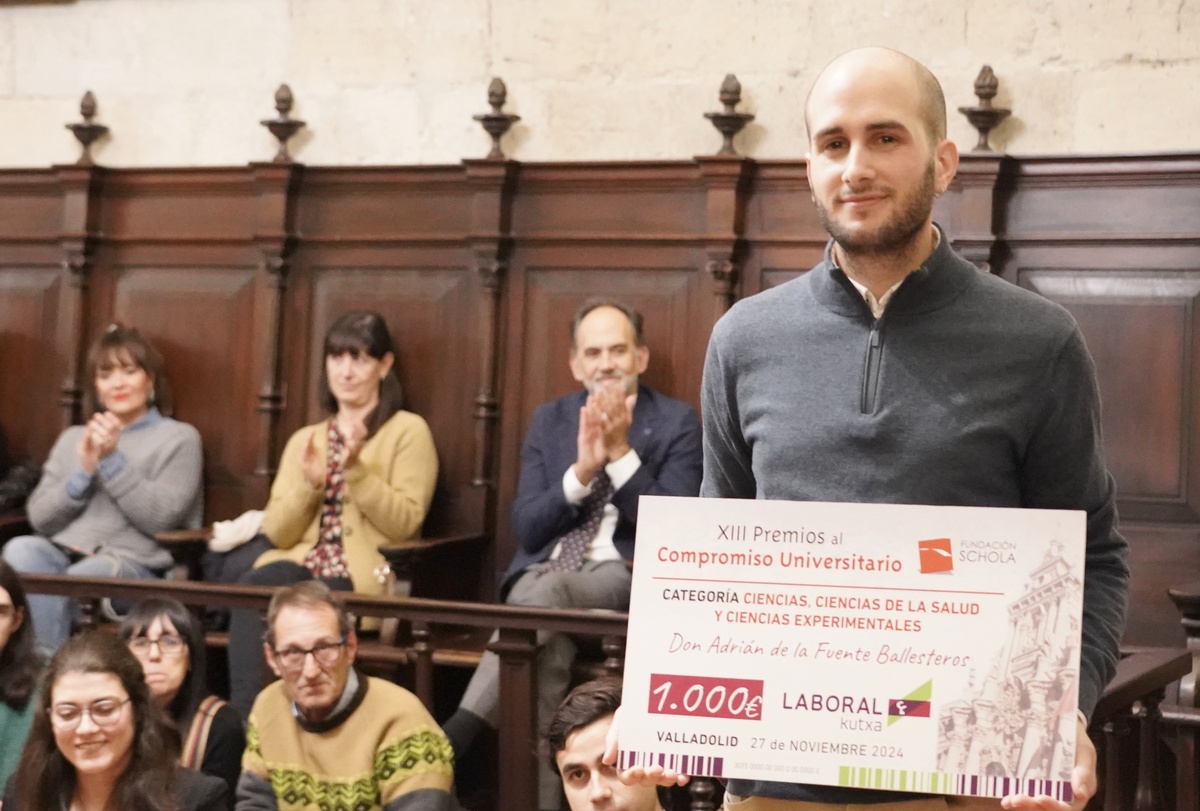 Entrega de los XIII Premios al Compromiso Universitario  / RUBÉN CACHO (ICAL)