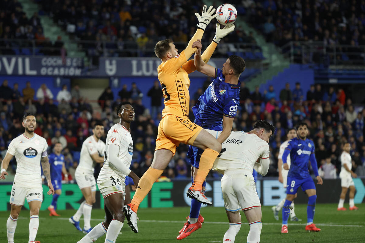 Partido entre el Getafe y el Real Valladolid.  / EFE