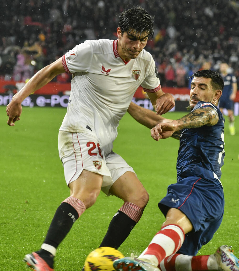 Confortable y merecido triunfo del Athletic en el Pizjuán