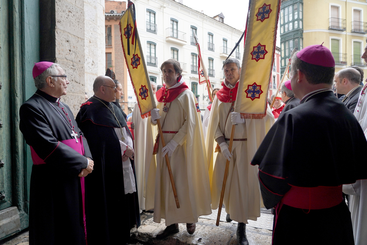 Sermón de las Siete Palabras, celebrado en la Catedral  / LETICIA PÉREZ (ICAL)