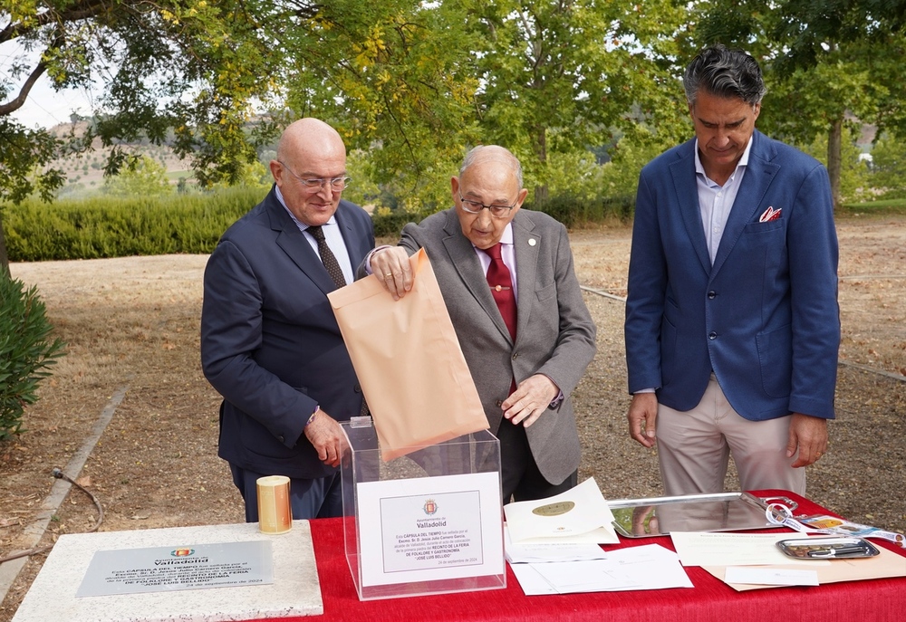 La ciudad de Valladolid puso hoy la primera piedra del nuevo recinto que albergará la Feria de Folklore y Gastronomía.