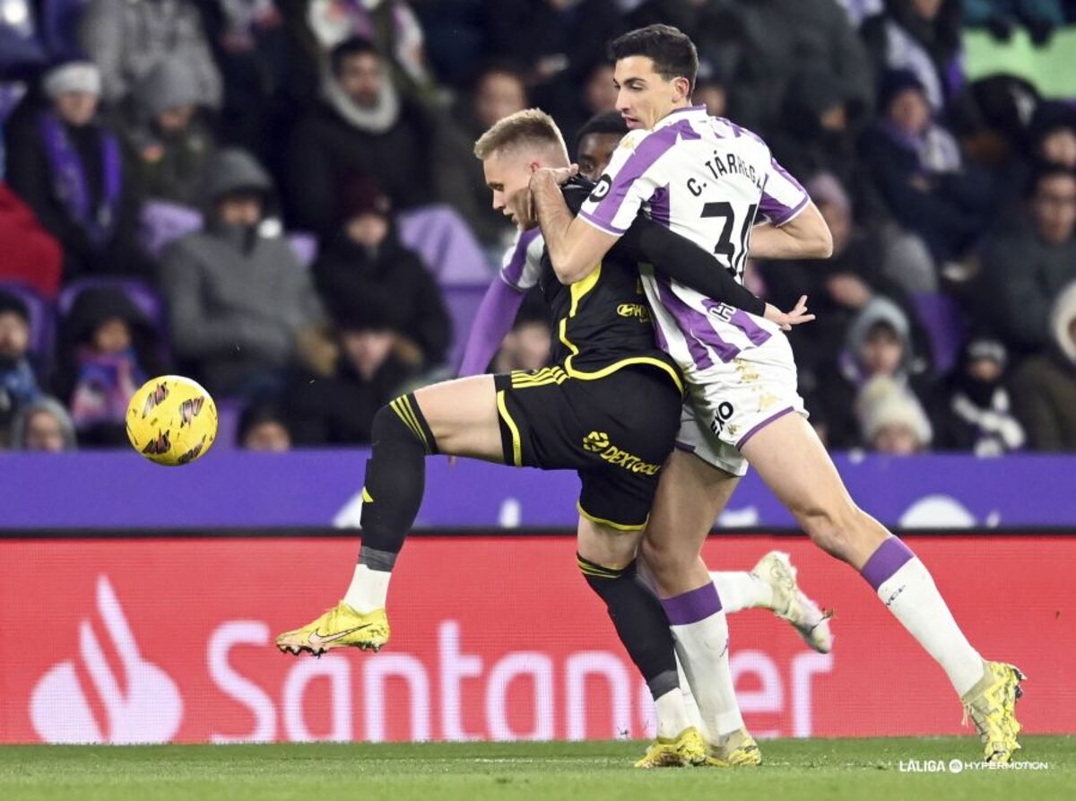 Encuentro entre el Real Valladolid y el Oviedo correspondiente a la jornada 28 de la Liga Hypermotion.  / LALIGA