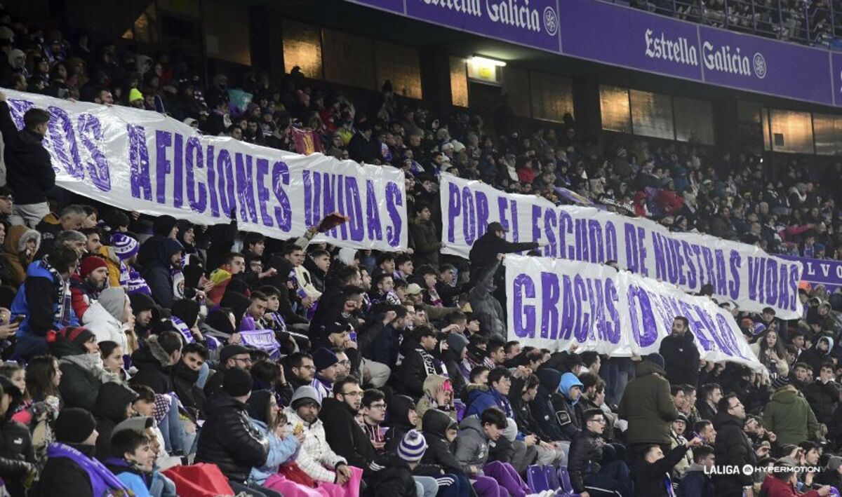 Encuentro entre el Real Valladolid y el Oviedo correspondiente a la jornada 28 de la Liga Hypermotion.  / LALIGA