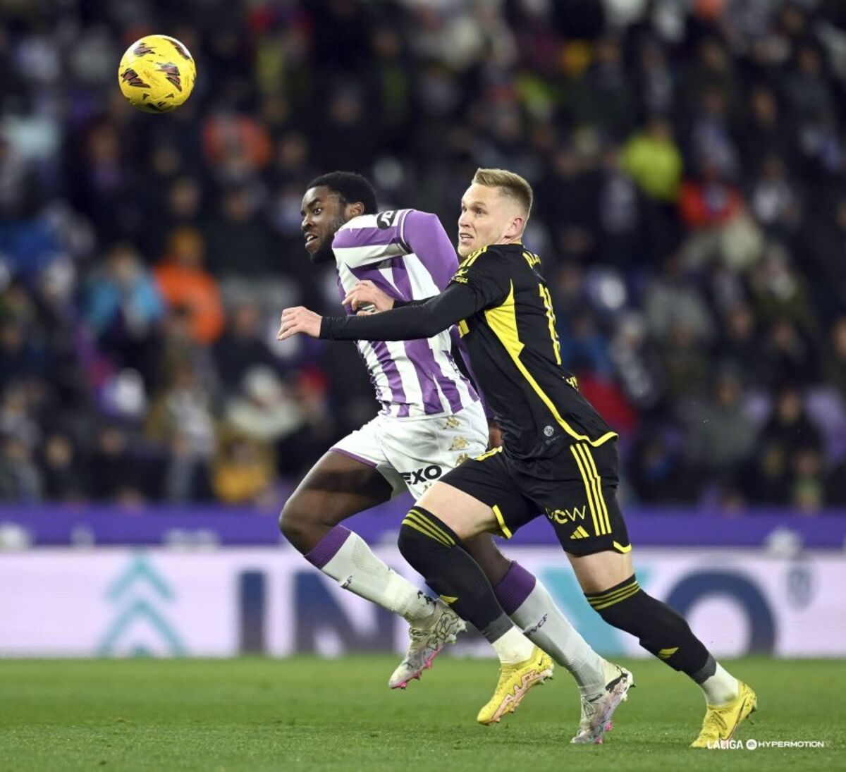 Encuentro entre el Real Valladolid y el Oviedo correspondiente a la jornada 28 de la Liga Hypermotion.  / LALIGA