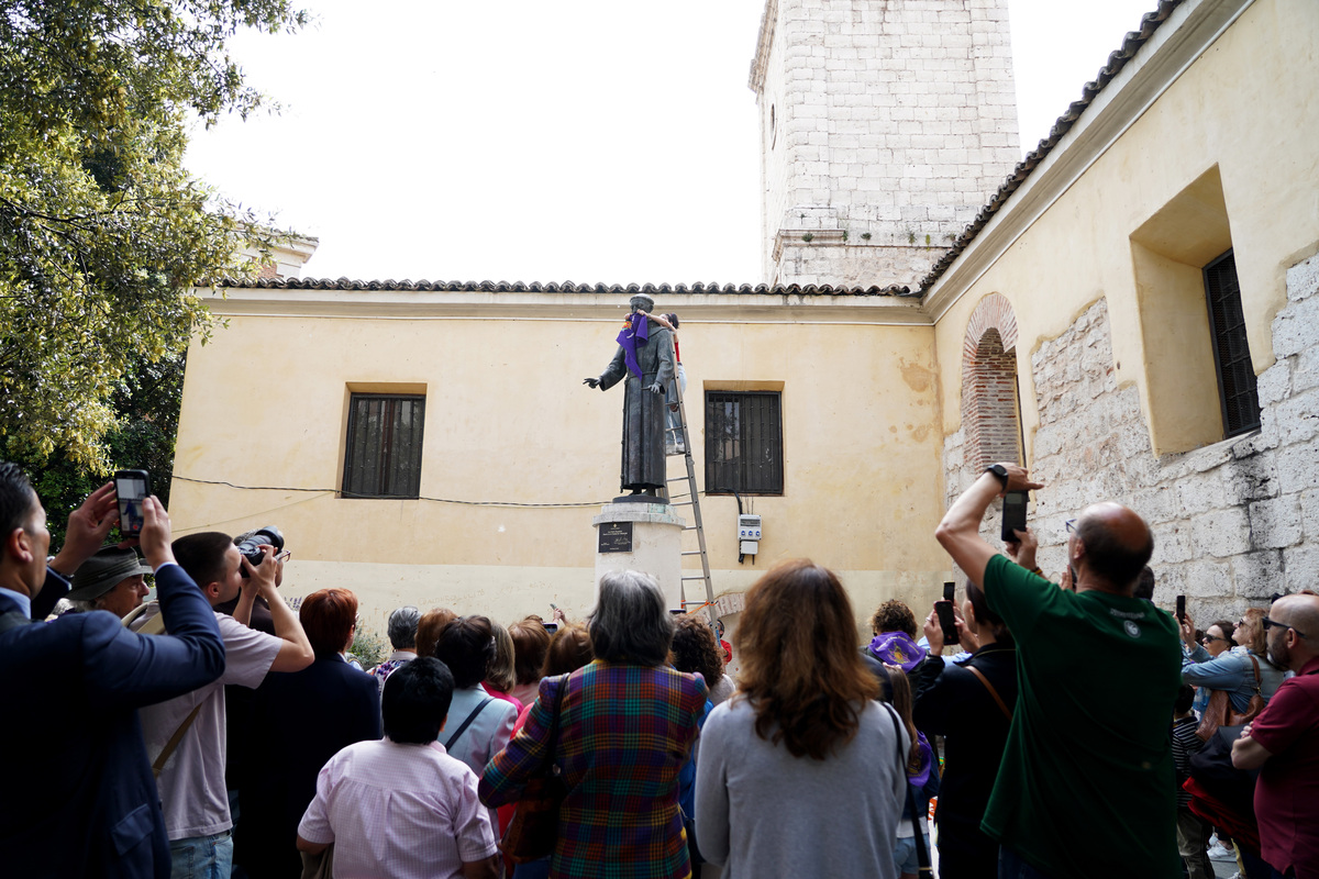 Actos en honor de San Pedro Regalado.  / LETICIA PÉREZ / ICAL