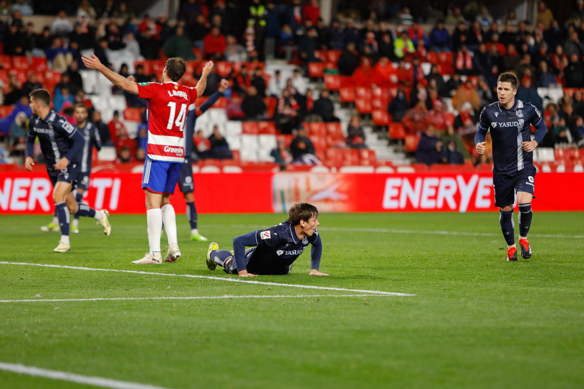 Granada CF v Real Sociedad - La Liga EA Sports  / AFP7 VÍA EUROPA PRESS