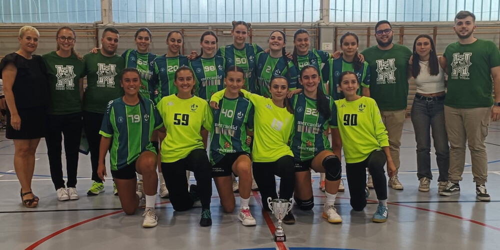 Torneos de softbol, balonmano y ajedrez ya tienen ganadores