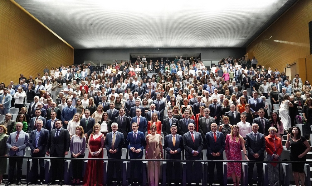 Acto institucional del Día de la Provincia 2024.