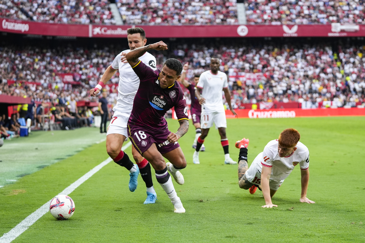 Imágenes del Sevilla-Real Valladolid.  / AFP7 VÍA EUROPA PRESS