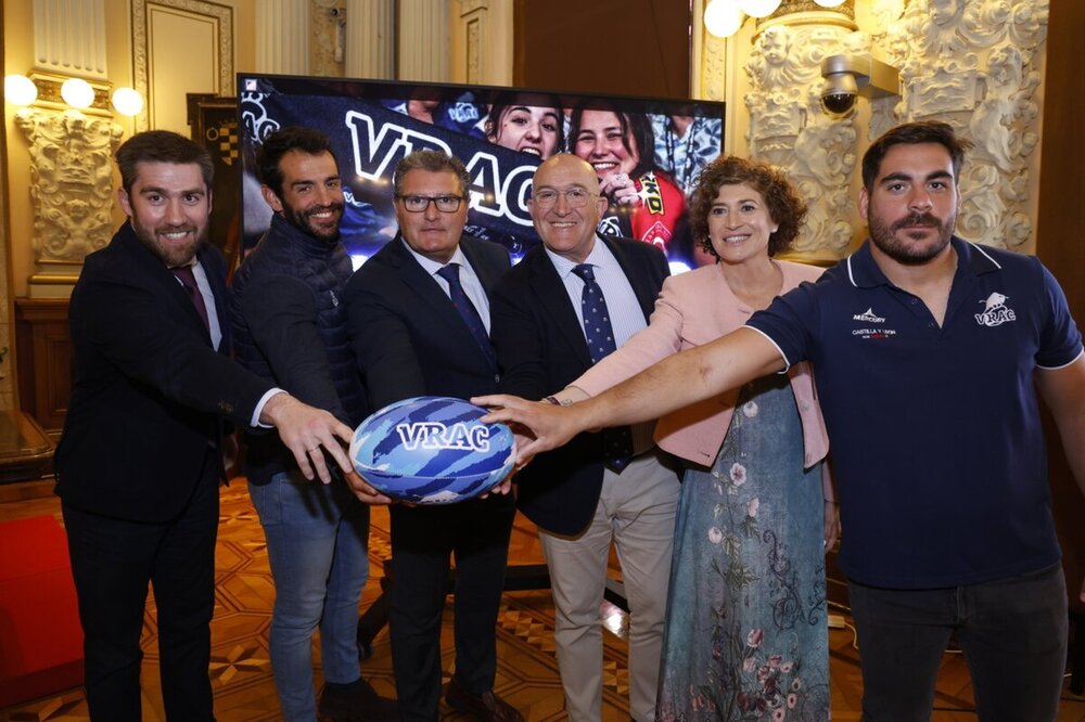 El Ayuntamiento ha acogido la presentación de la final de la División de Honor por parte del VRAC. 