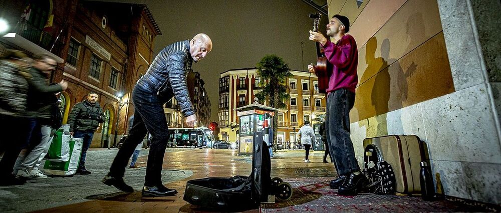 Conciertos a la vuelta de la esquina.