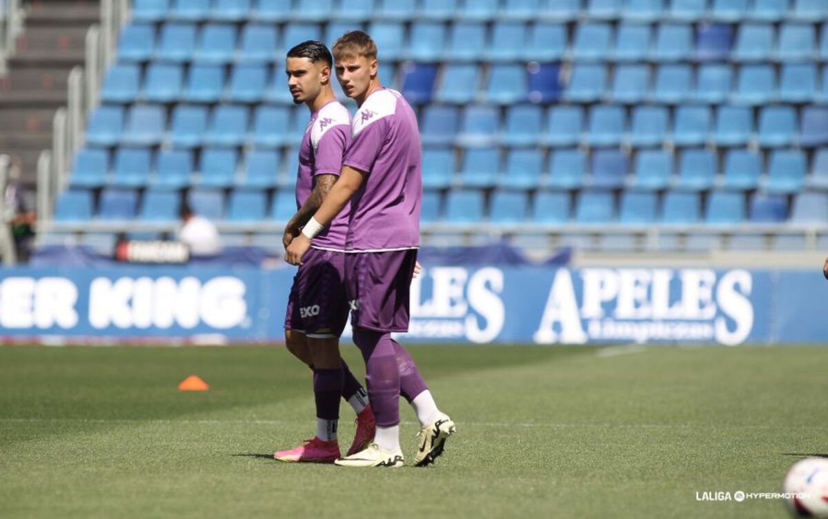 Imagen del Tenerife-Real Valladolid.  / LALIGA