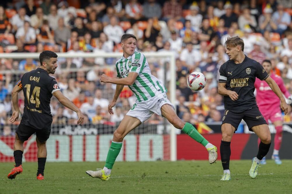 El Valencia vuelve a sonreír ante el Betis 