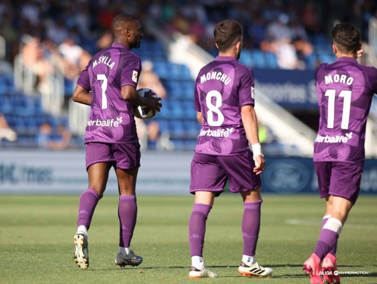 Imagen del Tenerife-Real Valladolid.  / LALIGA