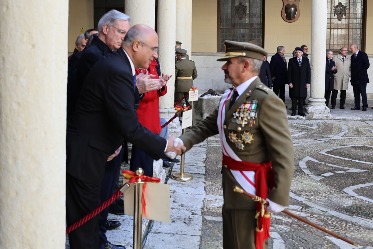 Acto en honor de la Inmaculada Concepción en el Palacio Real.  / El Día de Valladolid