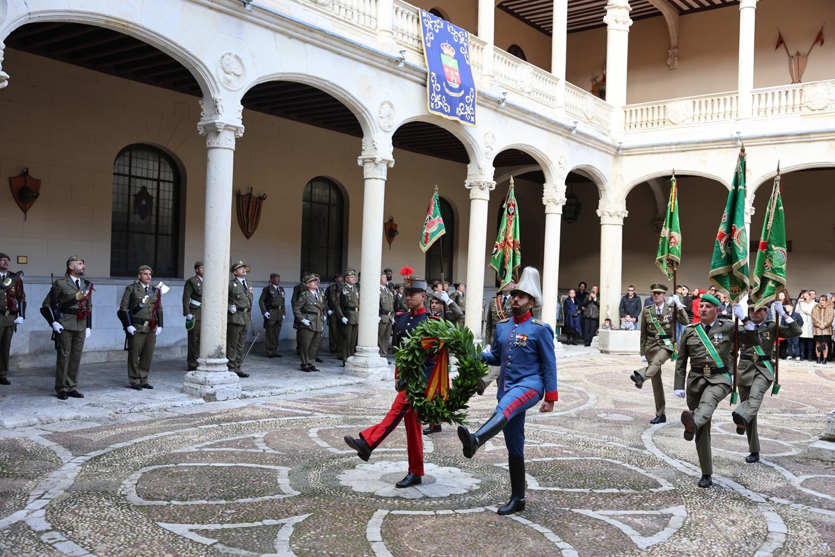 Acto en honor de la Inmaculada Concepción en el Palacio Real.  / El Día de Valladolid