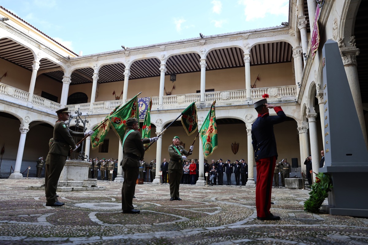 Acto en honor de la Inmaculada Concepción en el Palacio Real.  / El Día de Valladolid