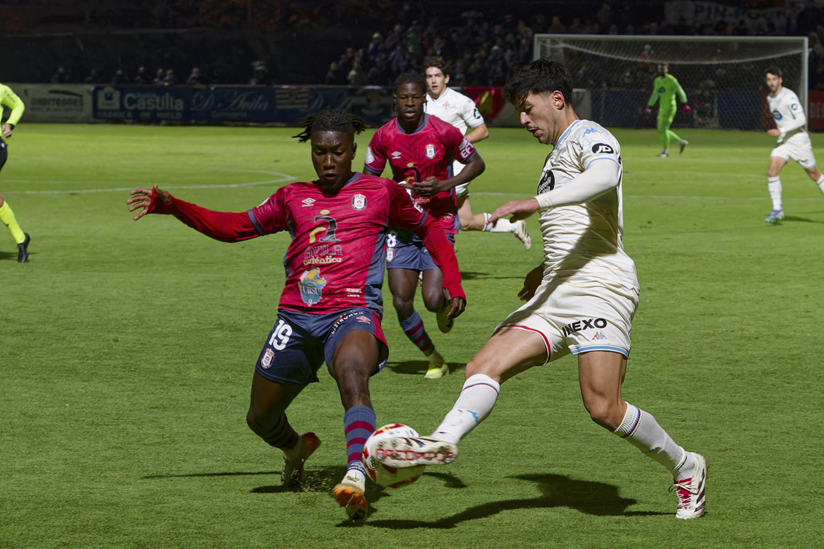 Meseguer, en el Real Ávila- Real Valladolid de la Copa.  / EFE.