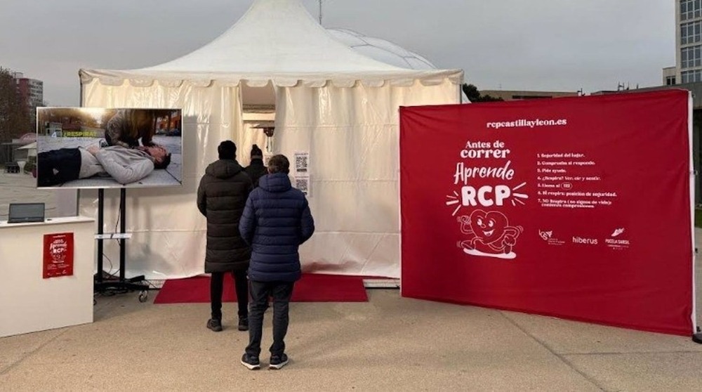 Carpa en la Plaza del Milenio de Valladolid.