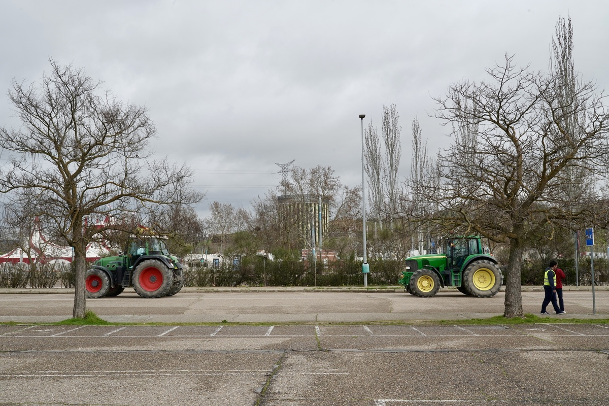 Tractorada por las calles de Valladolid  / EDUARDO MARGARETO / ICAL