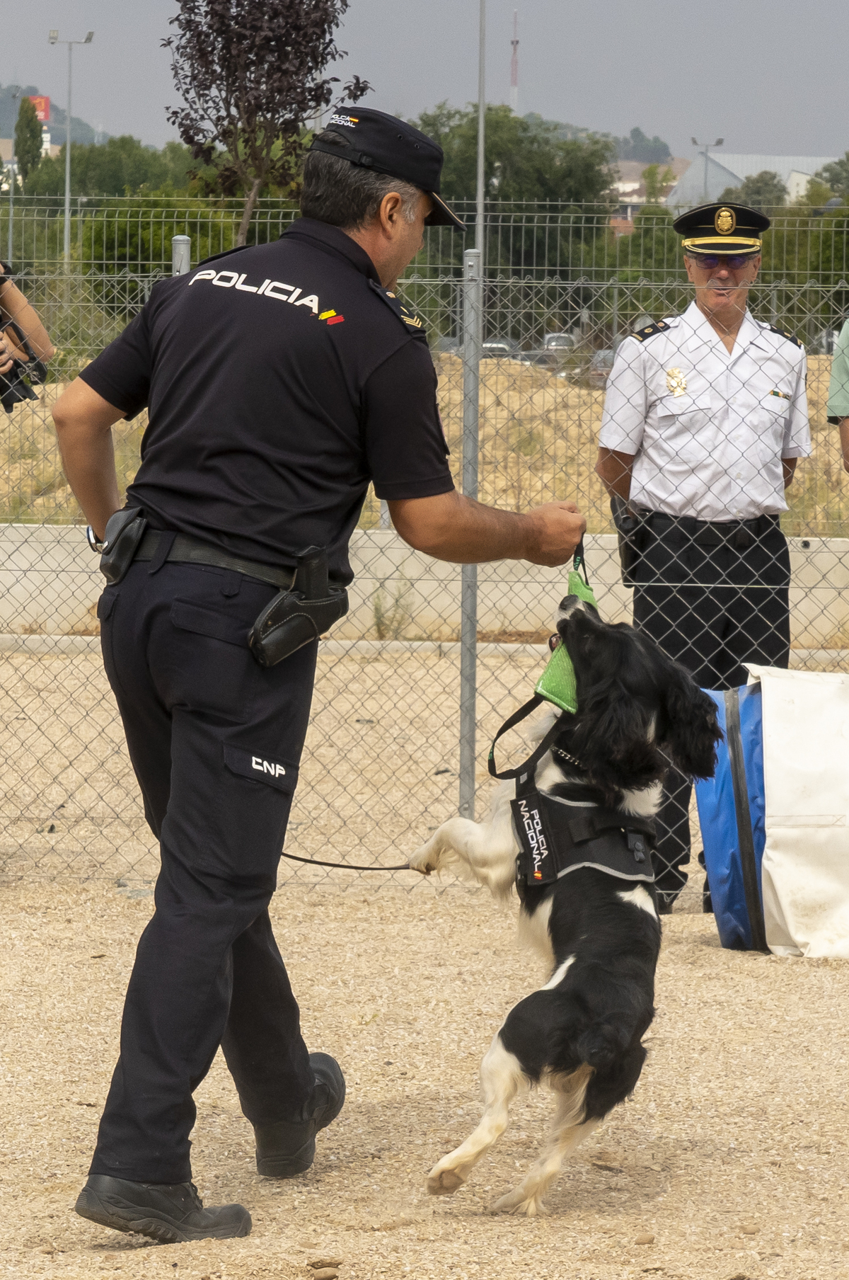 El ministro de Interior inaugura la nueva sede de la Unidad de Guías Caninos de la Jefatura Superior de Policía de Castilla y León  / EDUARDO MARGARETO / ICAL