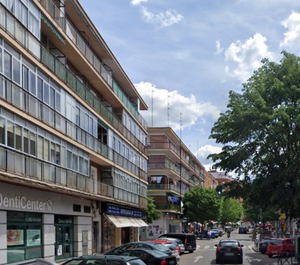 Imagen de archivo de la calle Cardenal Torquemada a la altura del piso incendiado.