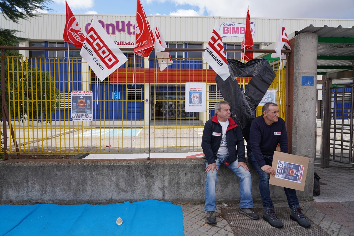 Primera jornada de huelga de Bimbo  / MIRIAM CHACÓN / ICAL